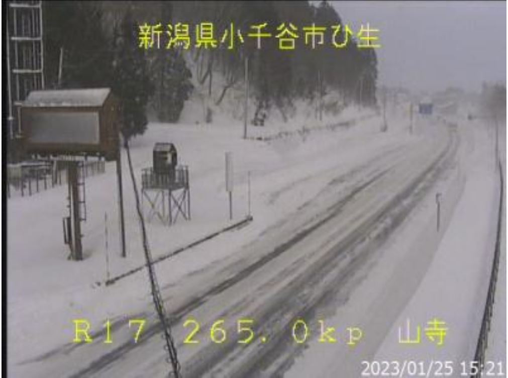 【集中除雪】小千谷市　国道17号を通行止め　寒波の影響続く【新潟】
