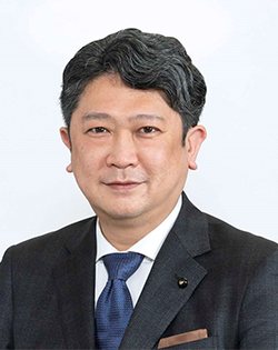 村山卓