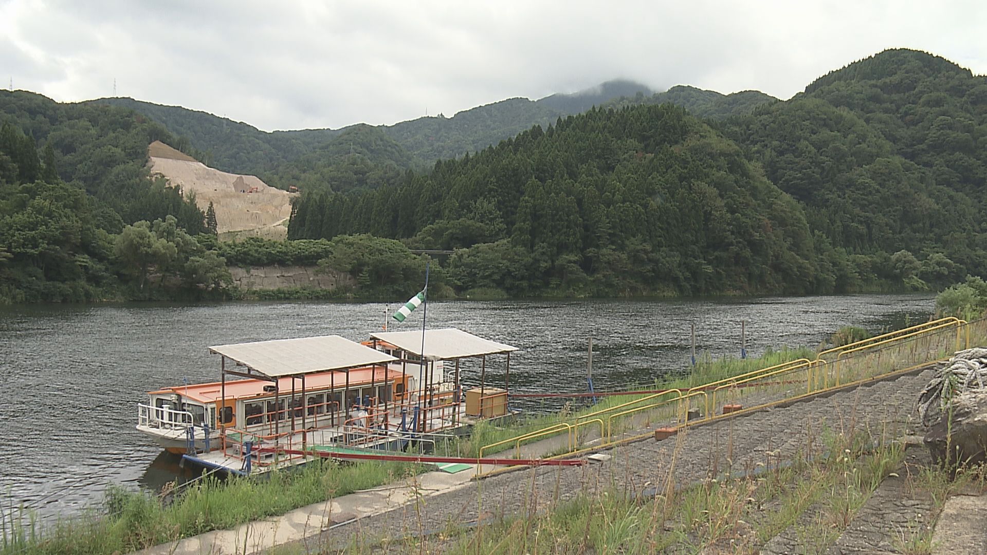 秋のにぎわいを待つ観光地 紅葉に猛暑の影響のおそれも【新潟･阿賀町】