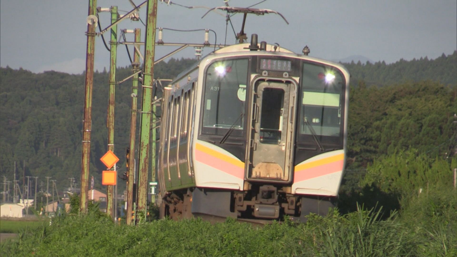 線路の信号が青にならないトラブル 落雷の影響 新潟地区のJR路線で運転見合わせ【新潟･午前11時現在】 2025年08月27日(水)