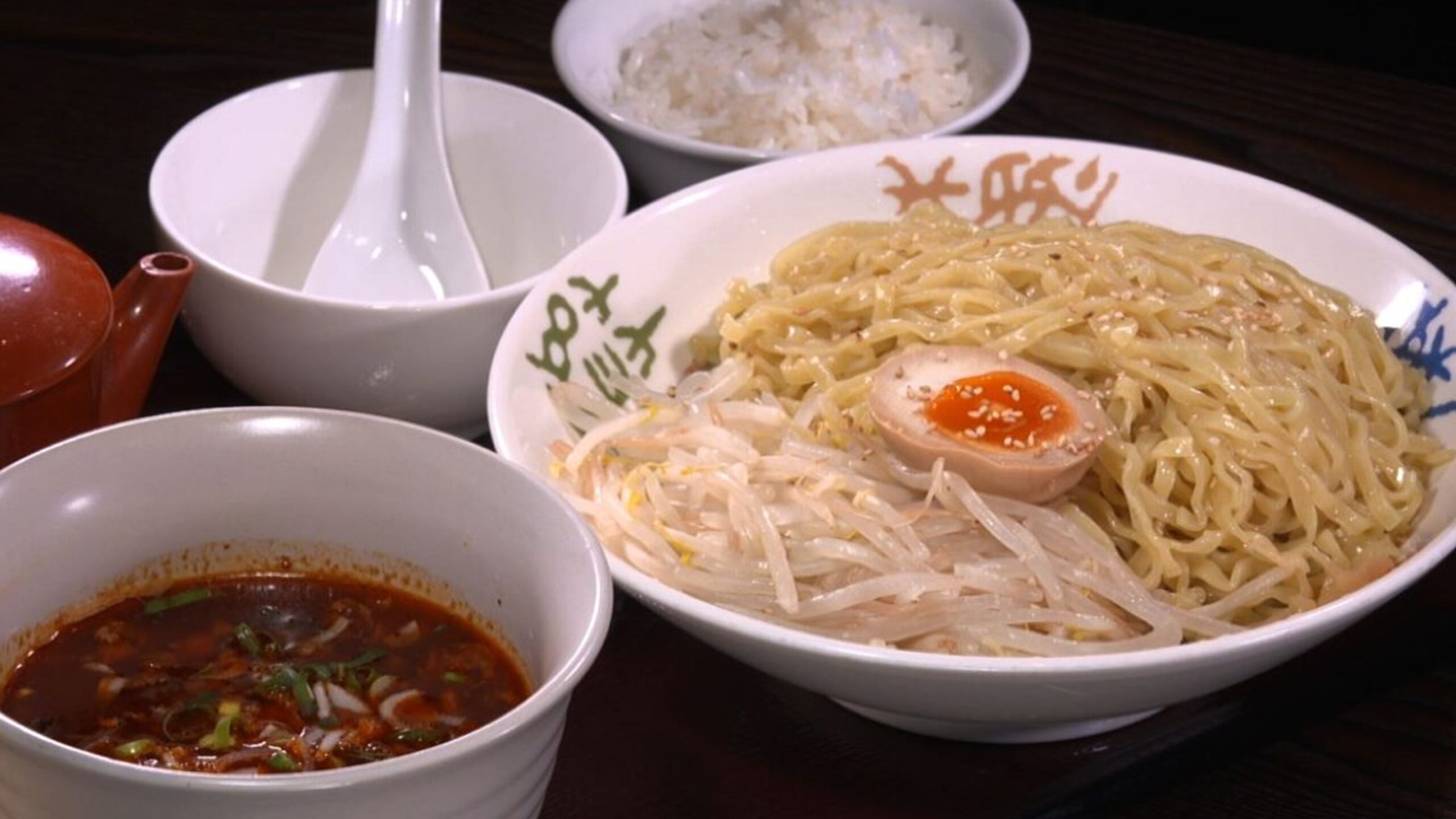 【新潟グルメ】辛い物好きがこぞって注文！あなたは完食できる!?本場･中国の「激辛つけ麺」【新潟市西区】