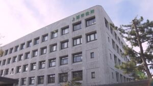 上越市の中学校敷地内の建物窓ガラス割られ、屋上で電子タバコの吸い殻散乱【新潟】 2026年04月07日(火)