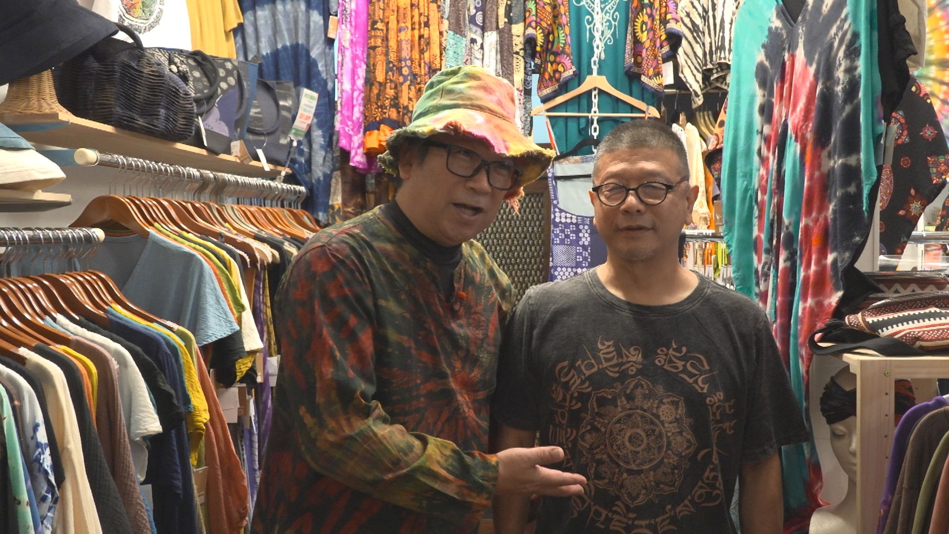 タイの服でエキゾチックに変身！長岡市与板