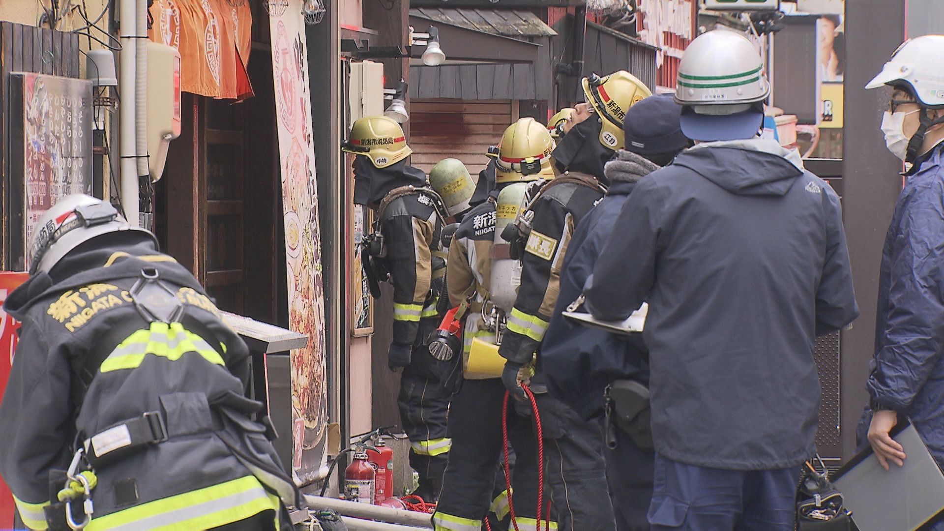 「キッチンから出火し消火できない」JR新潟駅前のラーメン店で火事　約3時間後に鎮火　けが人無し【新潟】 2025年12月14日(日)