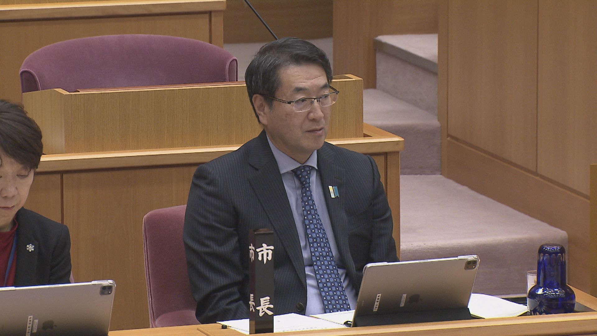 【新潟市議会】市民1人あたり3000円を給付する物価高対策など補正予算可決　市長の１か月減給も【新潟】 2025年12月25日(木)