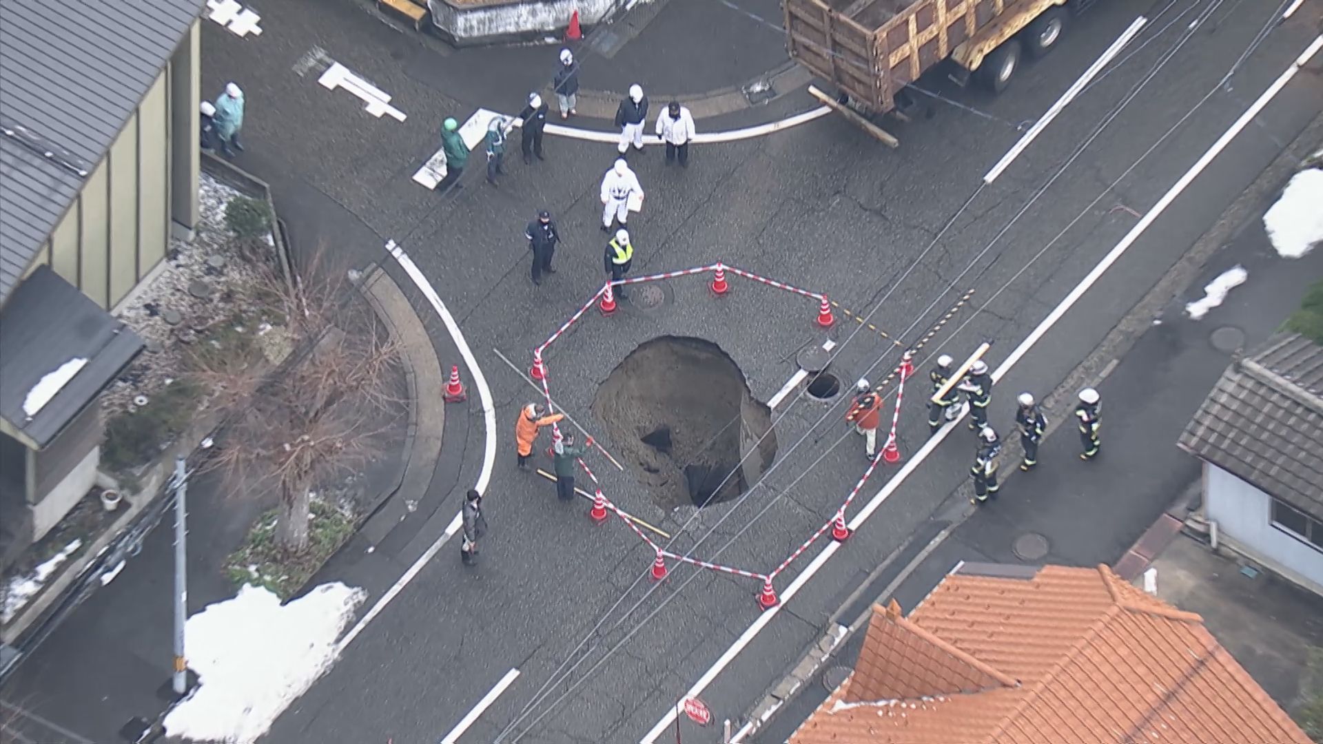 新潟市東区の道路陥没 通行止め解除【新潟】 2026年01月10日(土)
