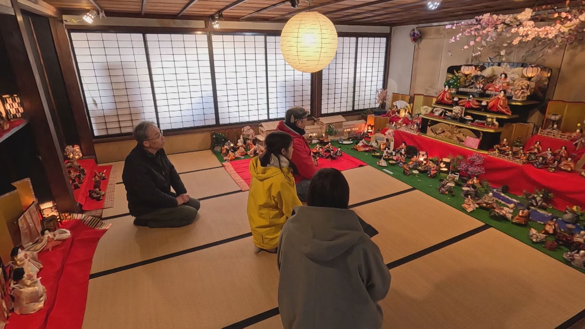 老舗商店を有効活用！ひな人形パラダイス 新潟市秋葉区小須戸