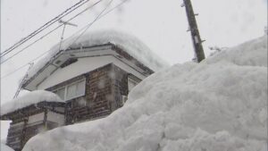雪下ろし中の転落か･･･78歳男性が死亡、倒れていたはしご 屋根の上にはスノーダンプ【新潟･加茂市】 2026年02月06日(金)