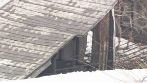 ニシキゴイの養殖施設で火災「茶色の煙が見える」ケガ人なし【新潟】 2026年03月08日(日)