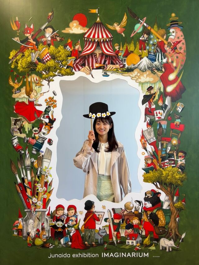 GWのオススメお出かけスポット🚩
新潟県立万代島美術館で開催中の【junaida展「IMAGINARIUM」】に行ってきました！

画家ジュナイダさんの作品は、とにかく細かい…！
そして、一枚一枚にストーリーが詰め込まれていて、そこにいるキャラクターの表情も仕草も愛らしすぎます🥺
こんなに一枚の絵をじっくり見つめたくなったのは初めてかもしれません
個人的にすごく刺さる世界観でした💘

どんどん細かい世界に誘導されていく展示の仕組みで、ファンタジーと怖さを同時に感じる不思議な体験ができます…！

皆さんもぜひ、ジュナイダさんの作品にどっぷり浸りに行ってみてください
6月22日（日）までの開催です！

#junaida展 #junaida #IMAGINARIUM
#新潟県立万代島美術館 #新潟 #お出かけ #GW #ux